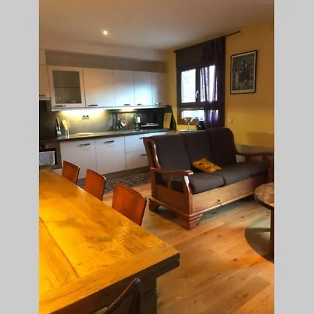 Acogedor Y Familiar Duplex En Apartment *