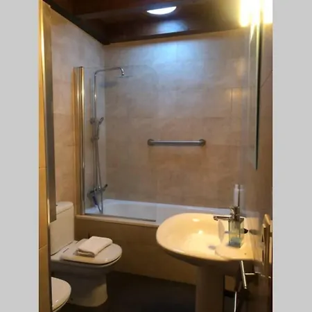 Acogedor Y Familiar Duplex En Apartment